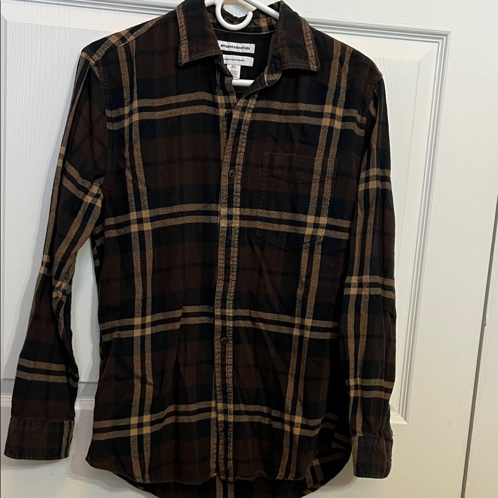 Amazon Essentials Men's Brown Plaid Button-Down Shirt